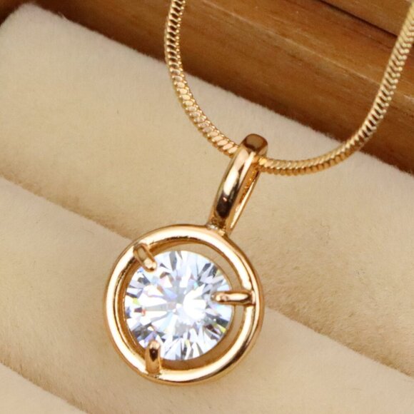 "Classic White Round Pendant with Gold Plated Frame – Elegant Shine, XPPT1707 - Picture 1 of 13
